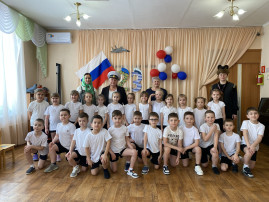 Спортивное Мероприятие в нашем детском саду по случаю 23 Февраля! Спортивное Мероприятие в нашем детском саду по случаю 23 Февраля!.